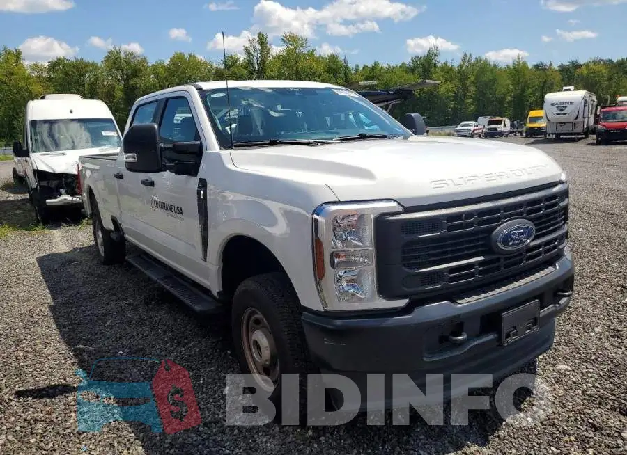 1FT7W2BA5TED54361 Photo# 4