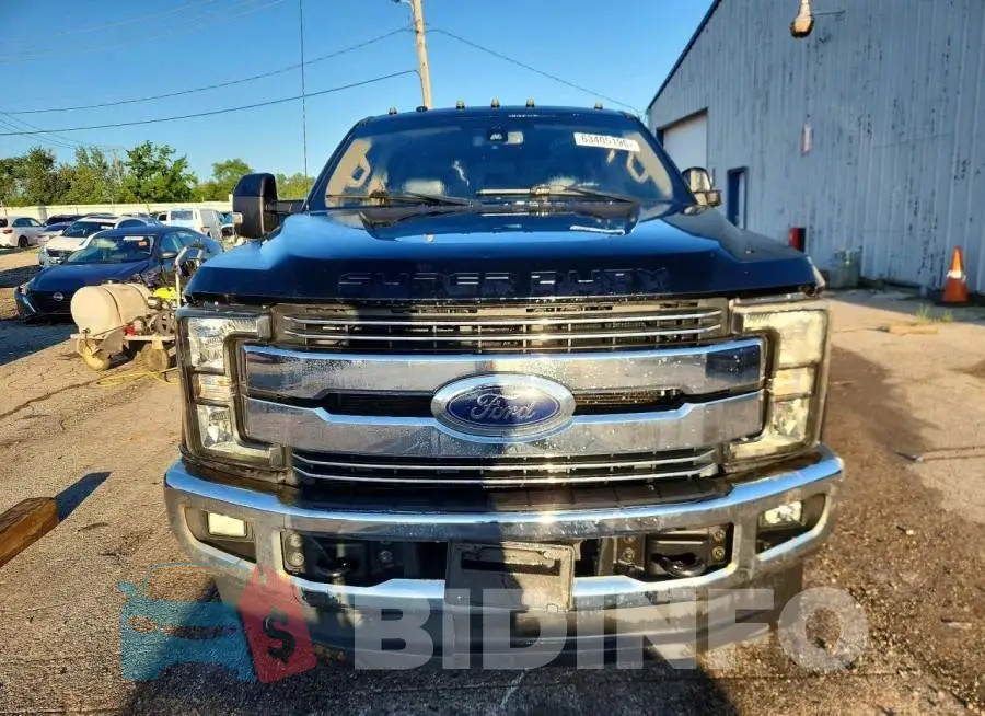 1FT8W3DT3JEB95863 Photo# 5
