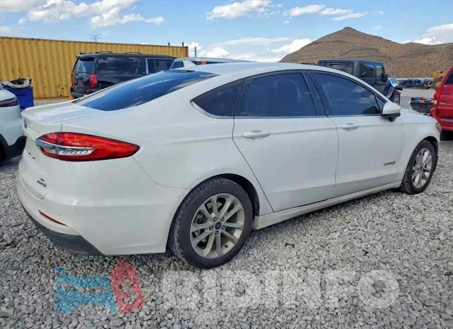 3FA6P0LU0KR201474 Photo# 3