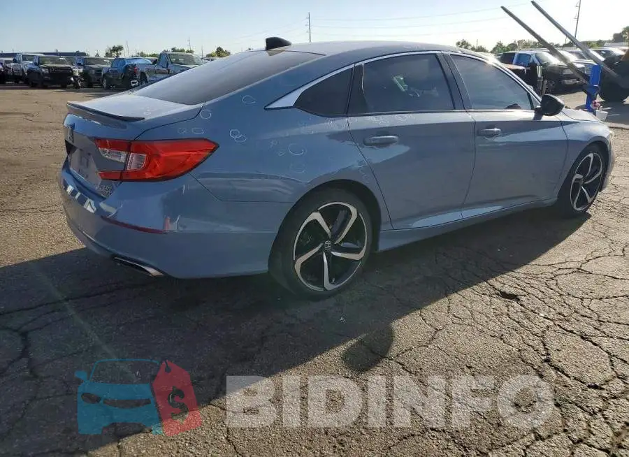 1HGCV2F38MA003192 Photo# 3