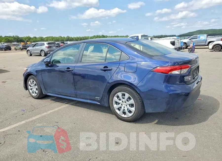 JTDBDMHE4S3018667 Photo# 2