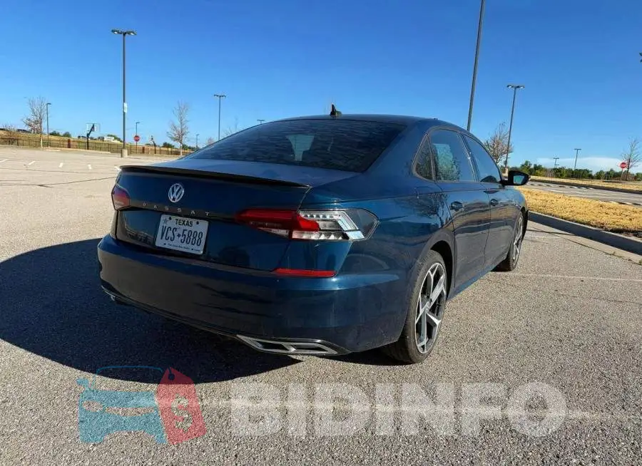 1VWMA7A33NC005566 Photo# 4