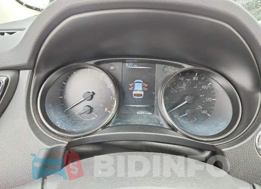 JN1BJ1CPXHW001771 Photo# 9