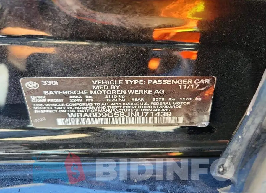 WBA8D9G58JNU71439 Photo# 12