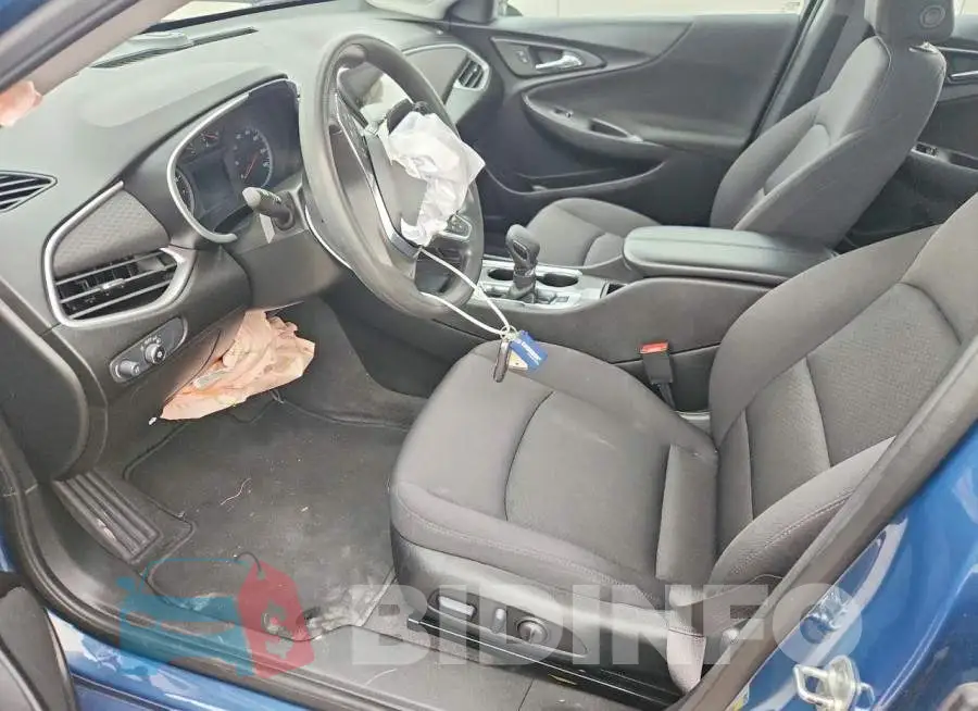 1G1ZD5ST4RF211382 Photo# 7