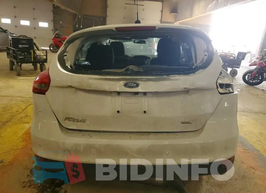 1FADP3M24HL248794 Photo# 6