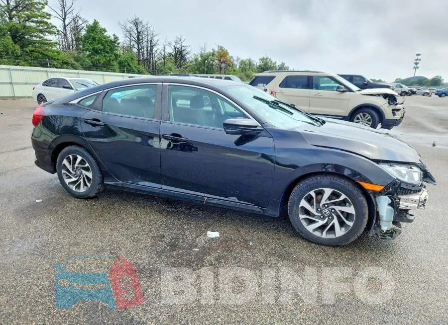 19XFC2F75HE205012 Photo# 4