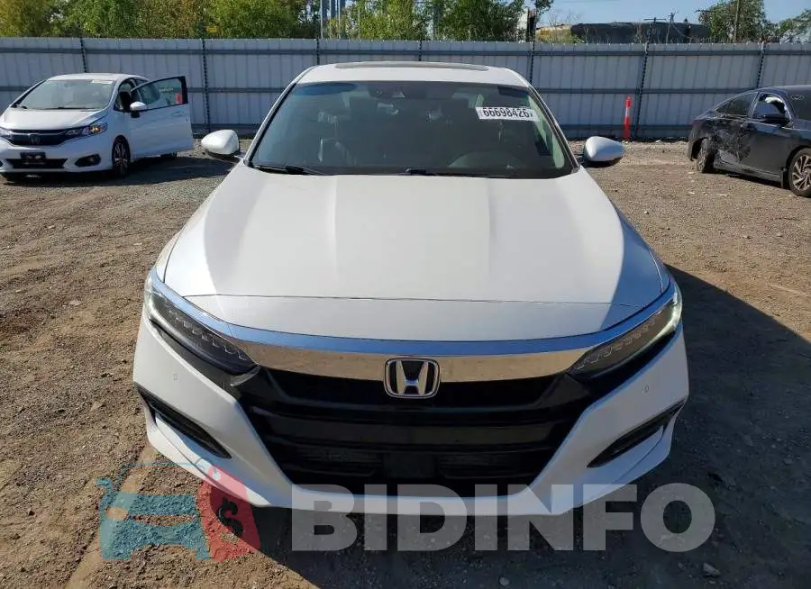 1HGCV1F98JA163387 Photo# 5
