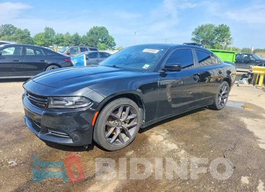 2C3CDXBG2KH732539 Photo# 1