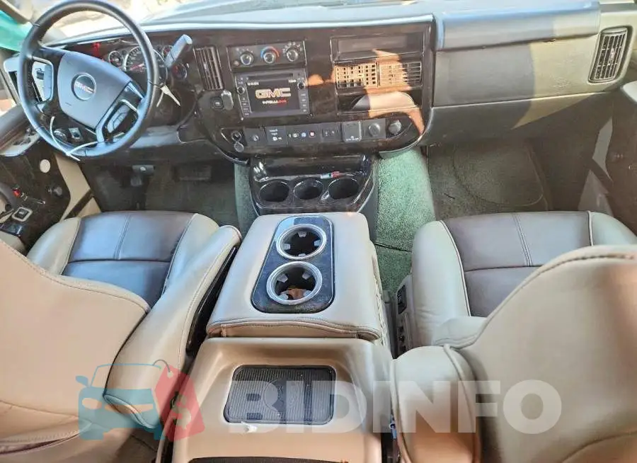 1GTW7AFP8M1250280 Photo# 8