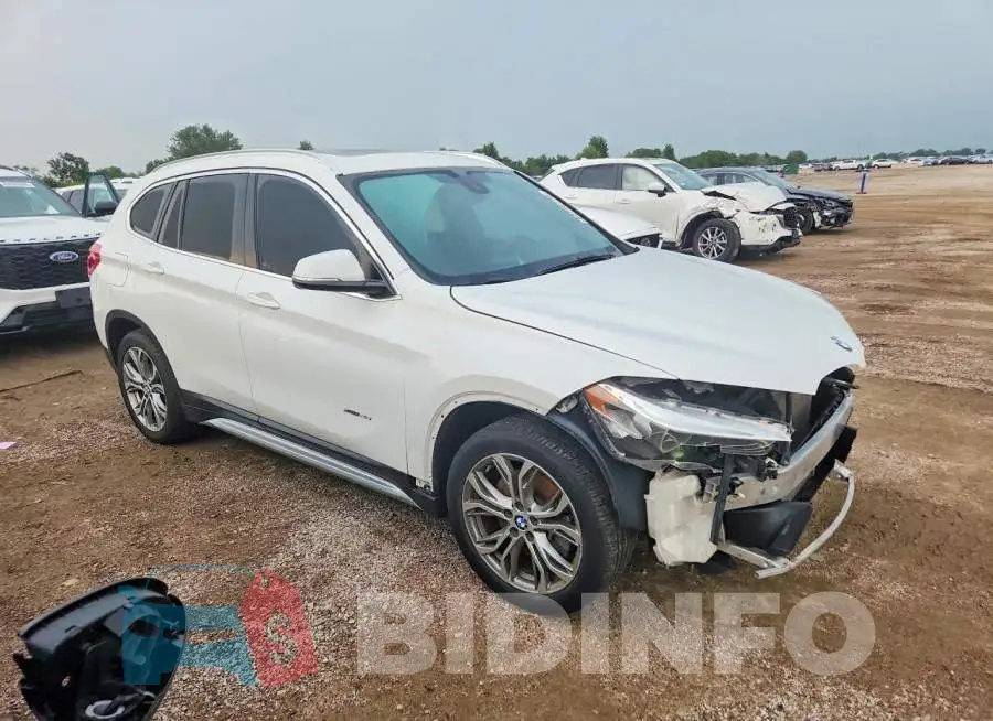 WBXHT3Z3XH4A56031 Photo# 4