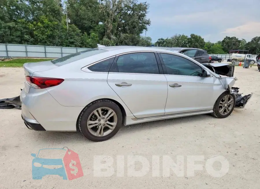 5NPE34AF2JH688000 Photo# 3