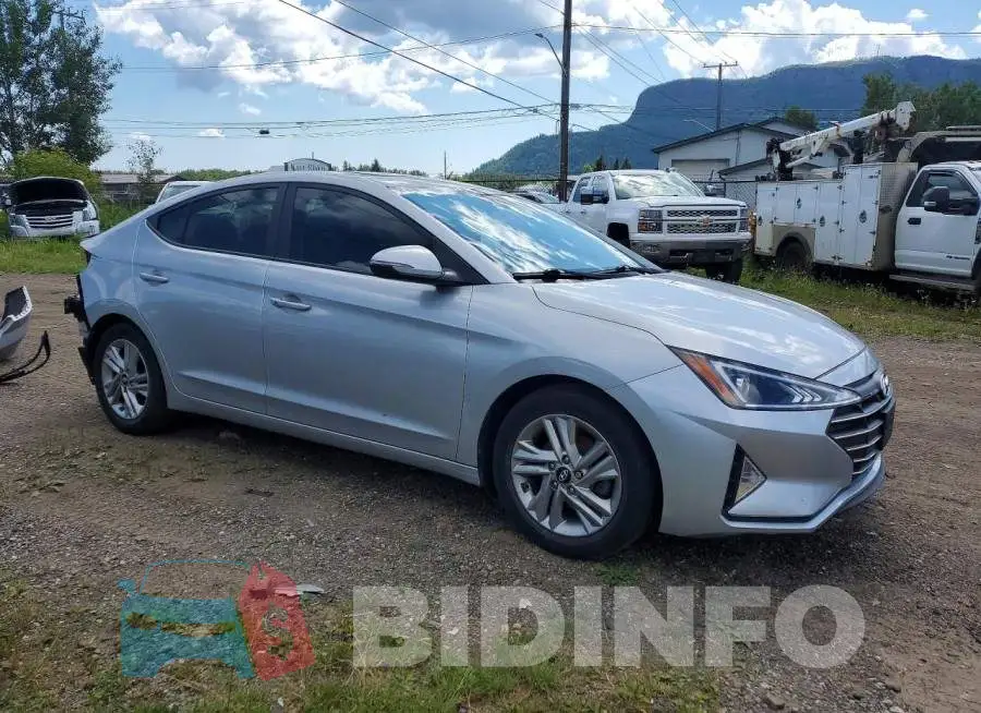 KMHD84LF2LU937233 Photo# 4