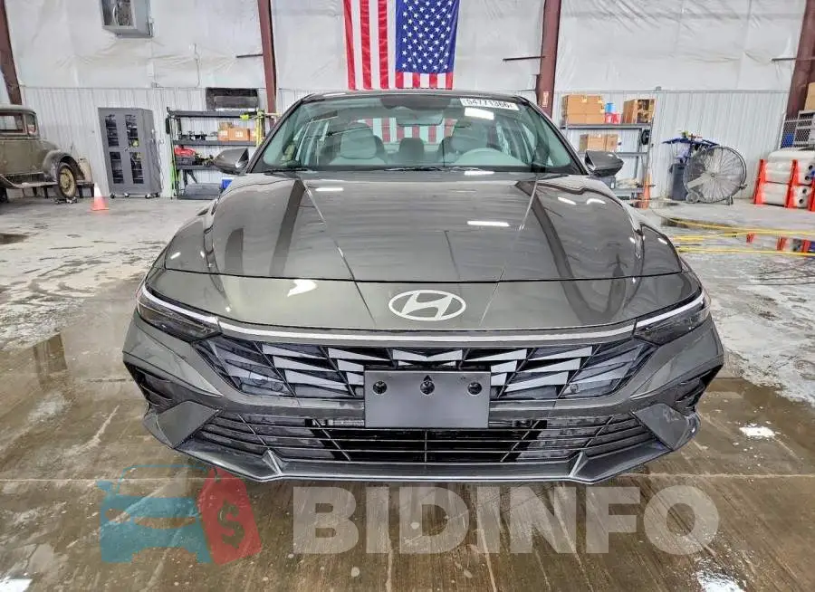 KMHLM4DJ2TU200785 Photo# 5