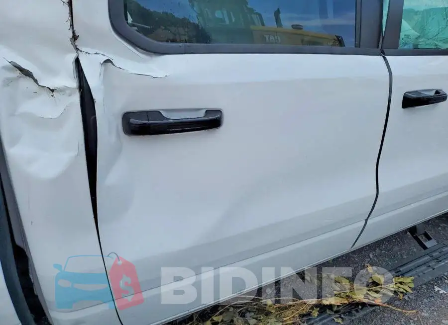 1C6SRFJT9TN324105 Photo# 10