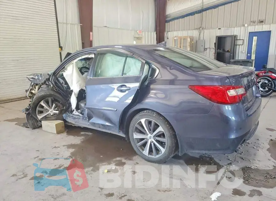4S3BNAN66H3006974 Photo# 2