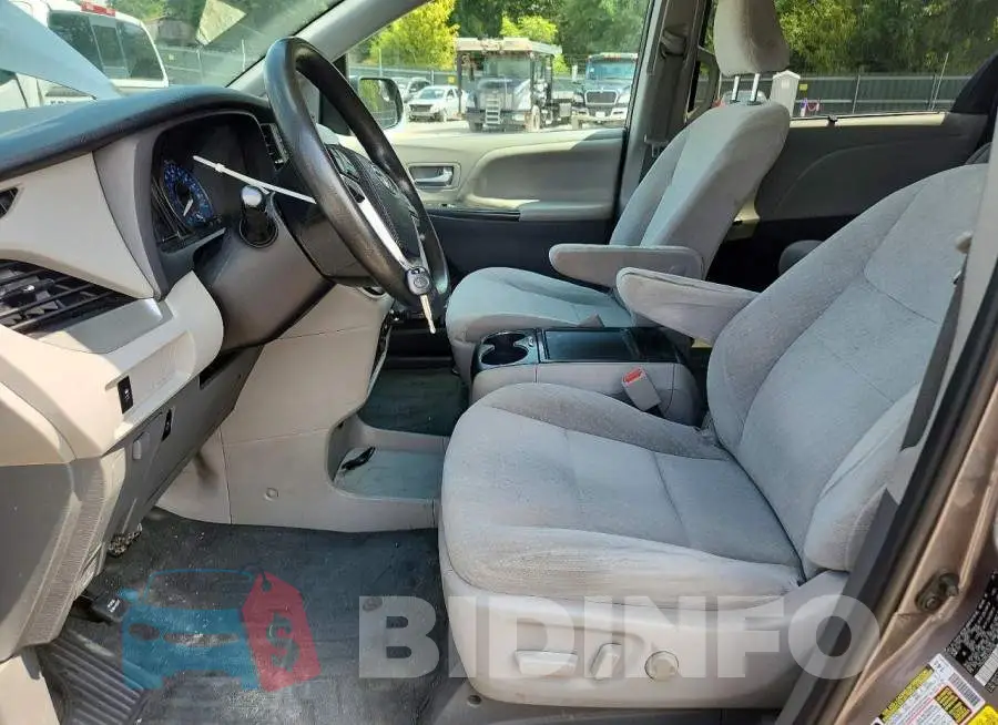 5TDJZ3DC2LS240152 Photo# 7