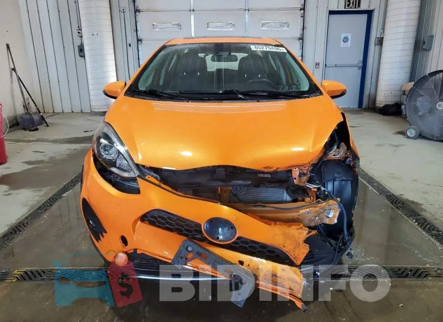 JTDKDTB30J1600034 Photo# 5