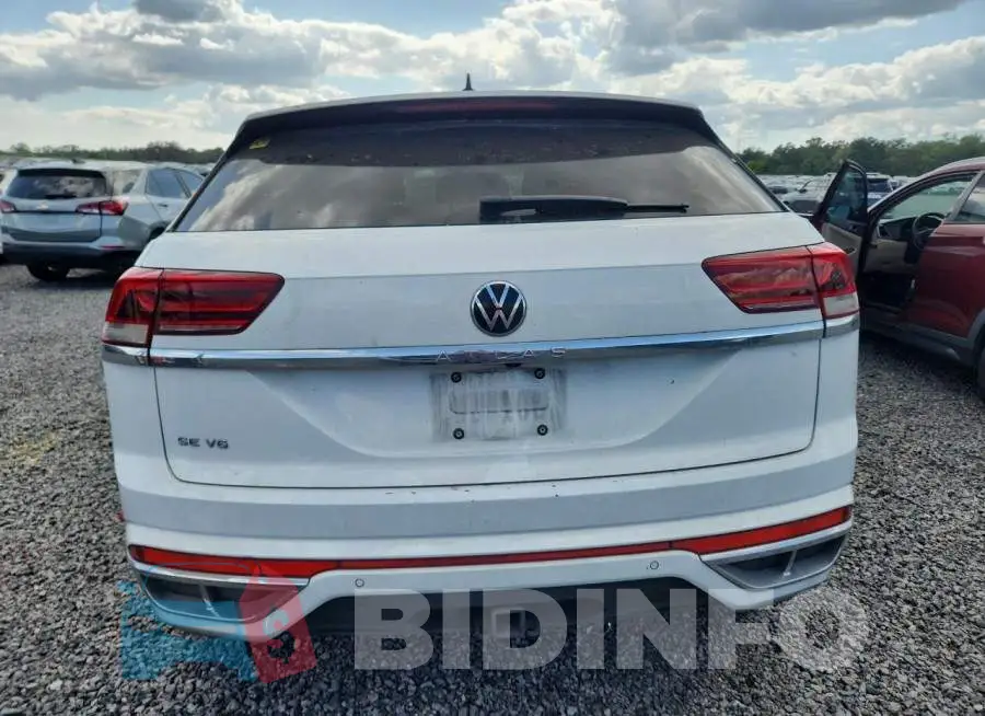 1V2ME2CA8MC214854 Photo# 6