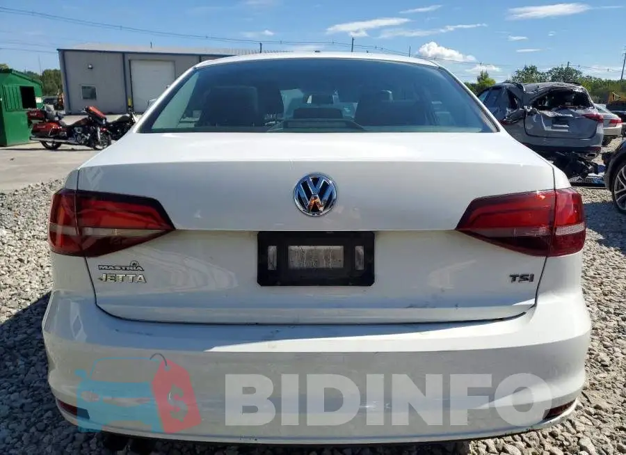 3VW167AJ3HM348142 Photo# 6