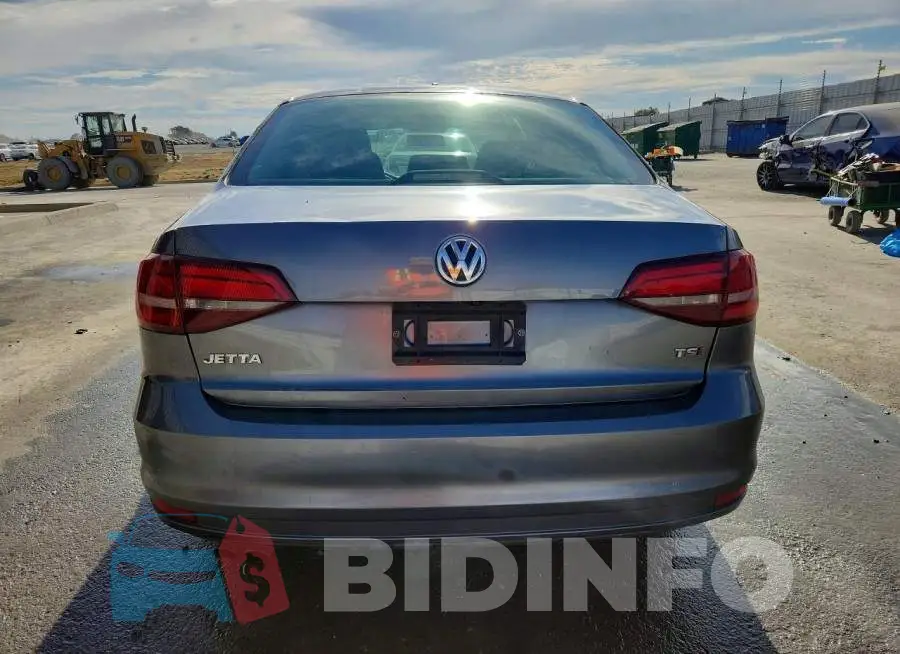 3VW2B7AJ9JM215312 Photo# 6