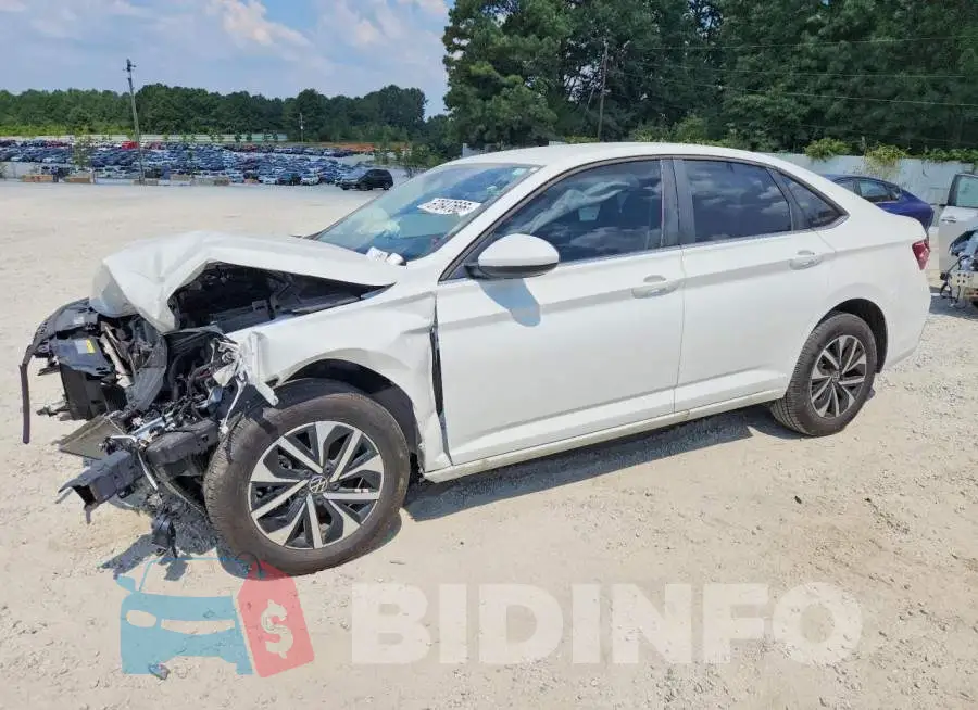 3VW5W7BU3TM016804 Photo# 1