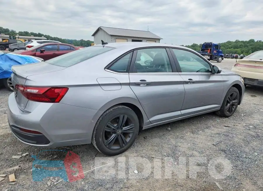 3VW7M7BU0NM015448 Photo# 3