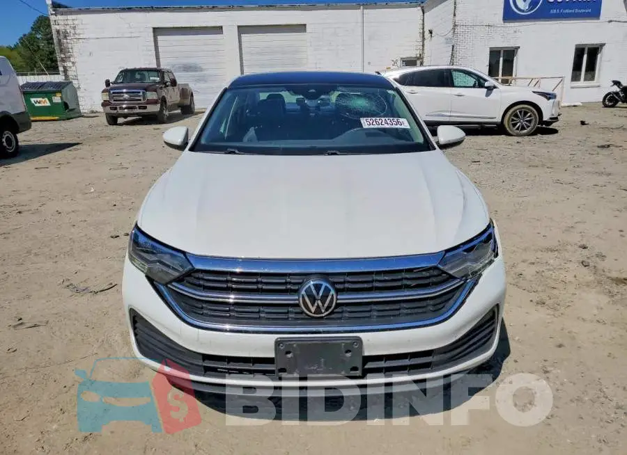 3VW7M7BU9NM020471 Photo# 5