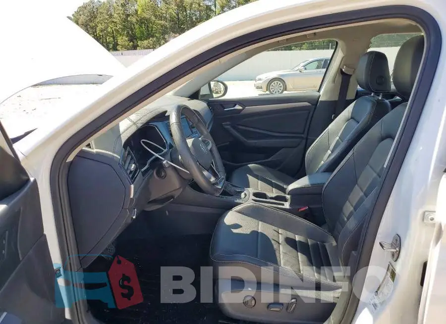 3VW7M7BU9NM020471 Photo# 7