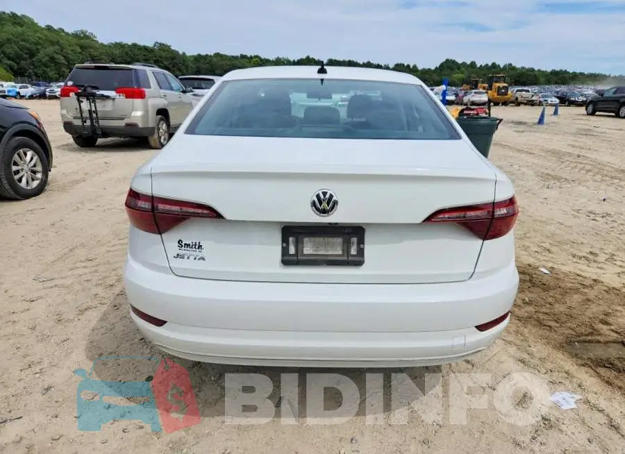 3VWC57BU1MM018241 Photo# 6
