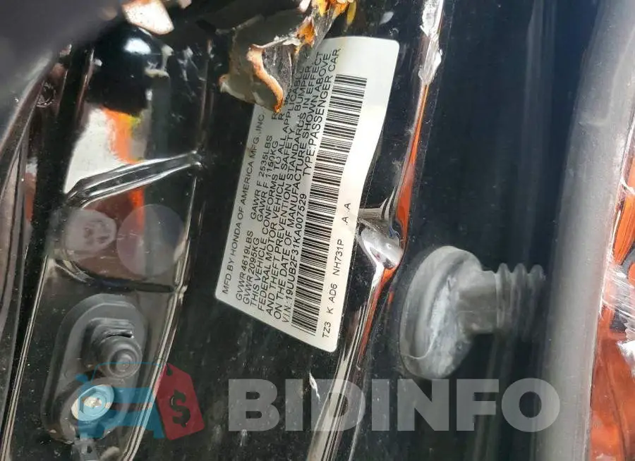 19UUB2F31KA007529 Photo# 12