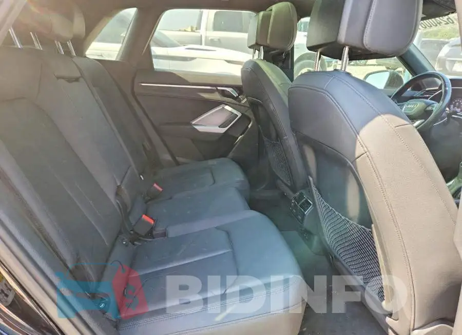 WA1DECF39M1042442 Photo# 11