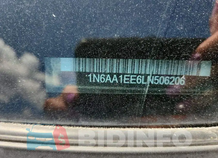 1N6AA1EE6LN506206 Photo# 14