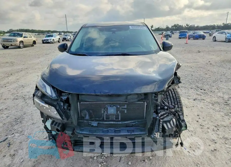 5N1BT3BB8PC890509 Photo# 5