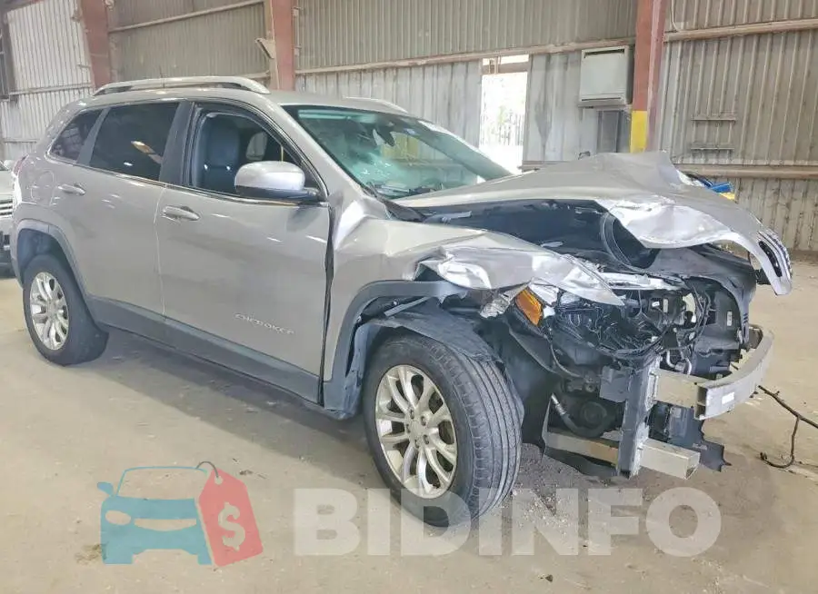 1C4PJLCB4KD290538 Photo# 4