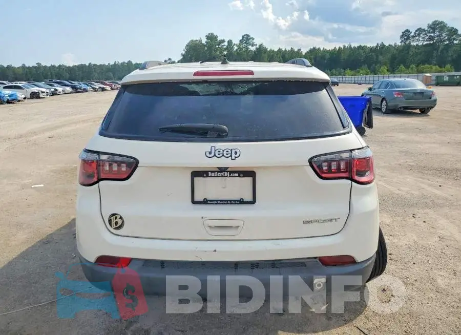 3C4NJCAB5JT408065 Photo# 6
