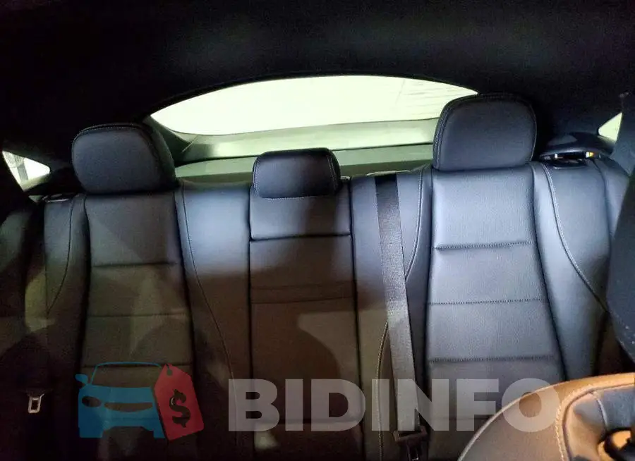 4JGFD5KB2TB561380 Photo# 10