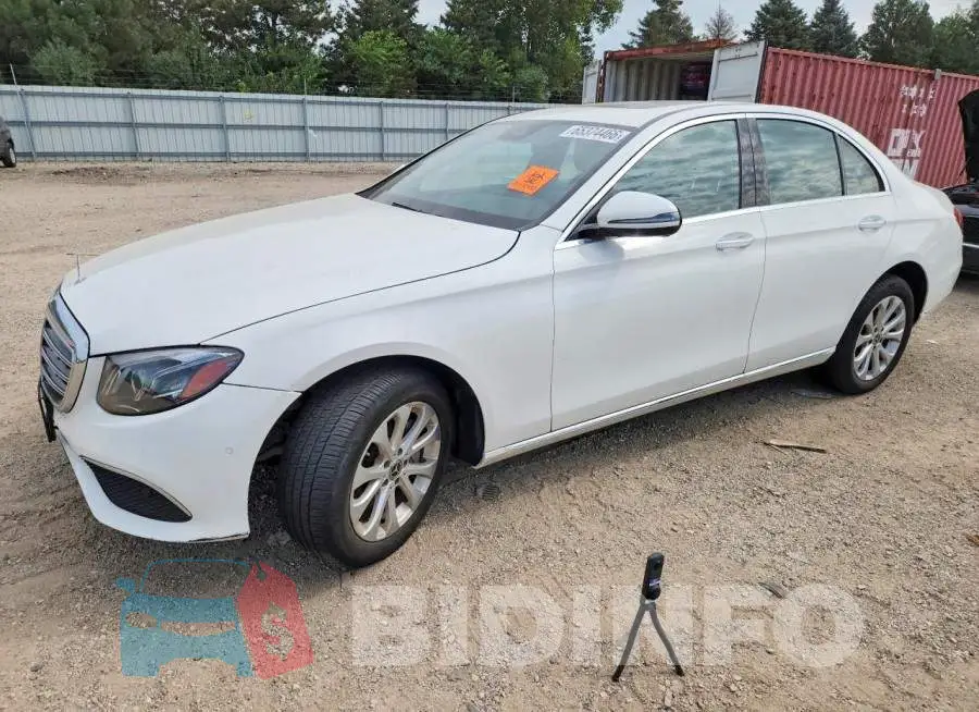 WDDZF4KB8HA150364 Photo# 1