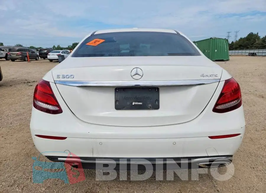 WDDZF4KB8HA150364 Photo# 6