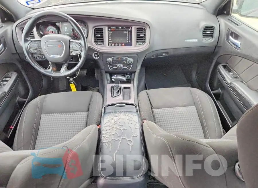 2C3CDXBG1PH607717 Photo# 8