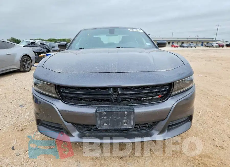 2C3CDXBG1PH607717 Photo# 5