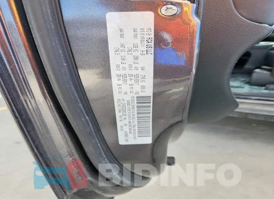 2C4RDGEG5KR521265 Photo# 13