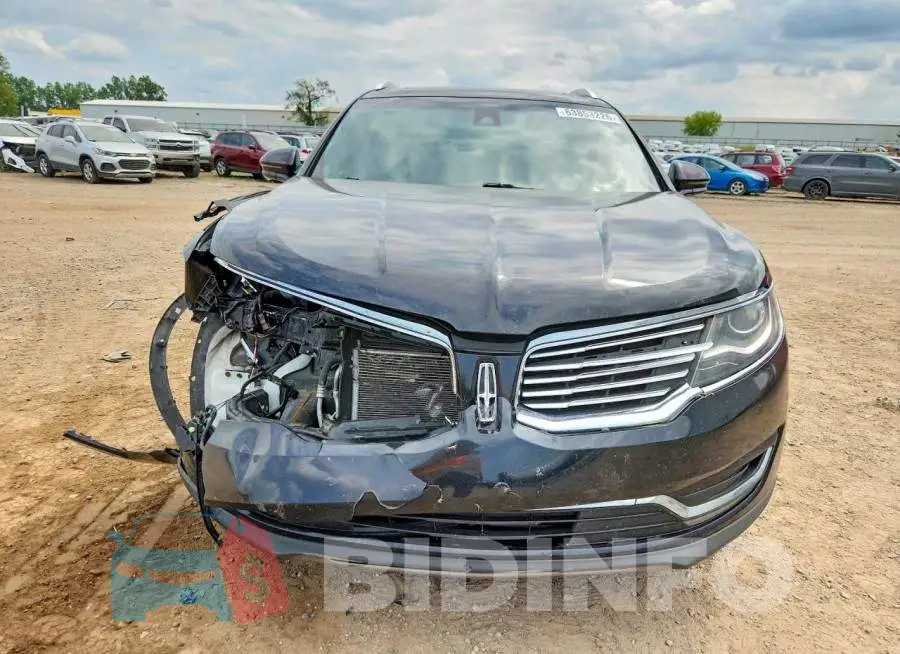 2LMPJ8LR2JBL14186 Photo# 5