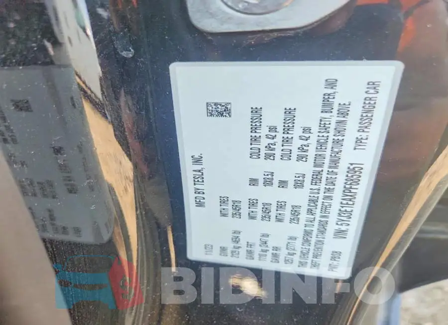 5YJ3E1EAXPF685951 Photo# 12