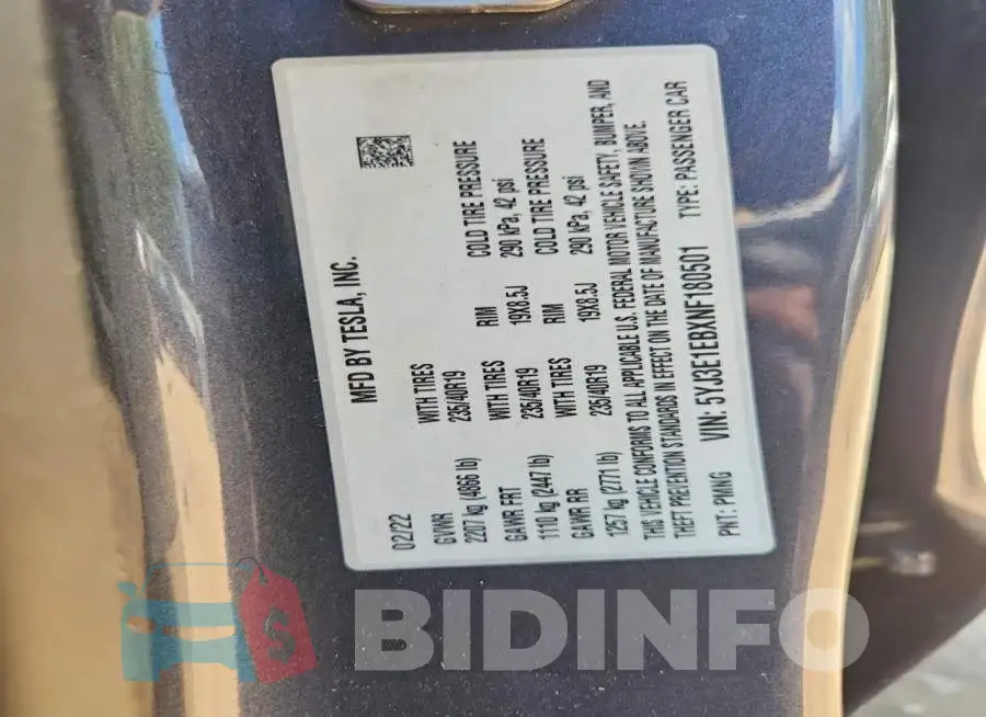 5YJ3E1EBXNF180501 Photo# 12