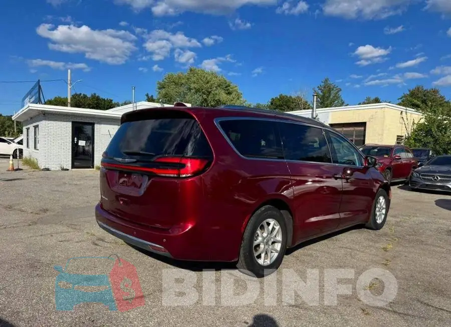 2C4RC1BG6MR575049 Photo# 4