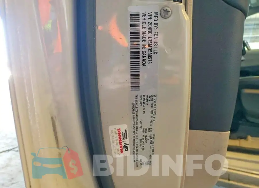 2C4RC1L75MR580578 Photo# 13