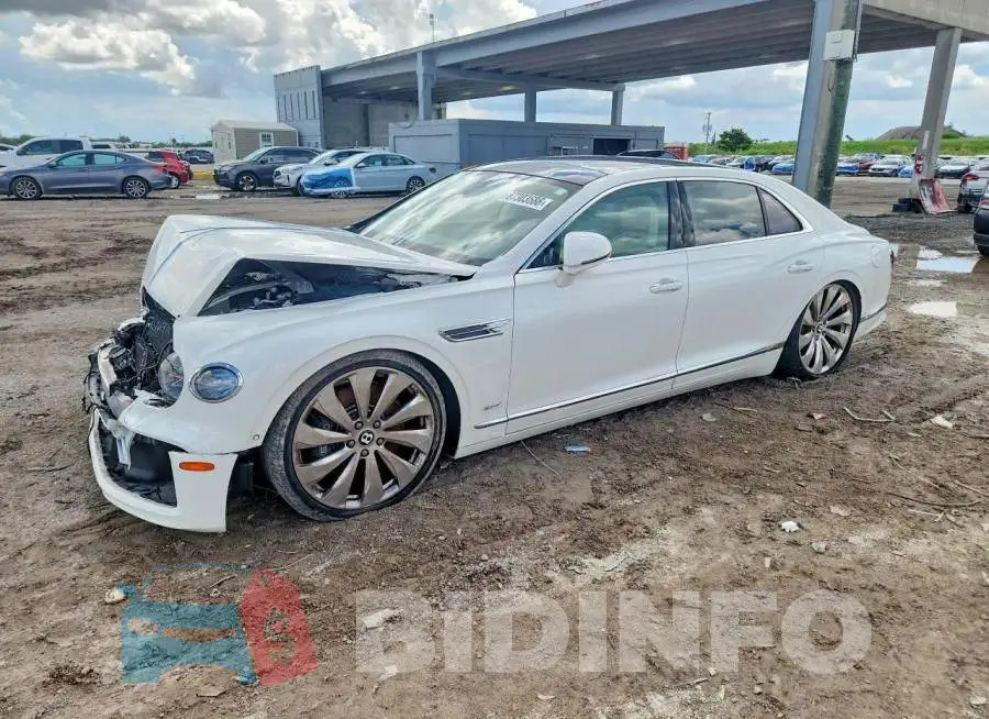 SCBBR6ZG2NC098183 Photo# 1