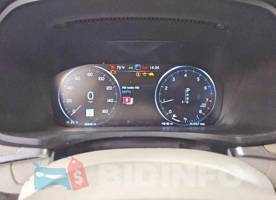 7JRA22TL9KG011820 Photo# 9
