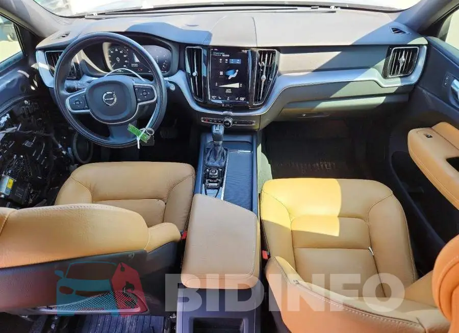 YV4102DK7L1429370 Photo# 8